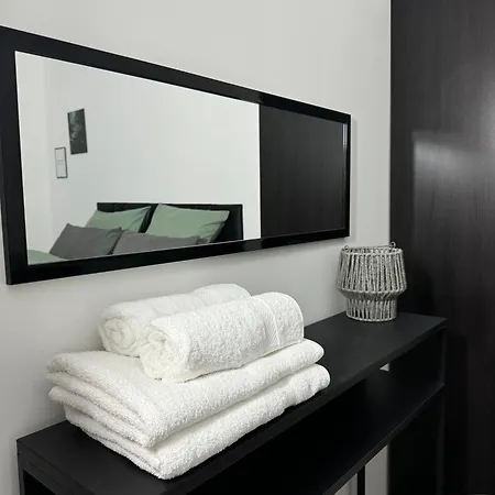 Jacks Naehe Der Seilbahn בראונלאגה