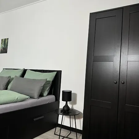 Jacks Naehe Der Seilbahn בראונלאגה