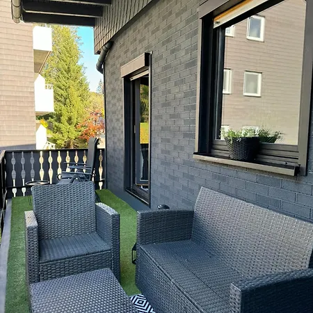 Jacks Naehe Der Seilbahn * בראונלאגה