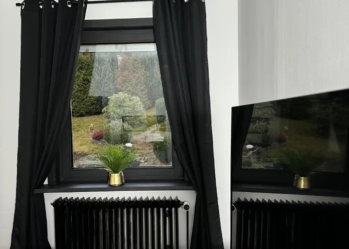 Jacks Naehe Der Seilbahn * Браунлаге